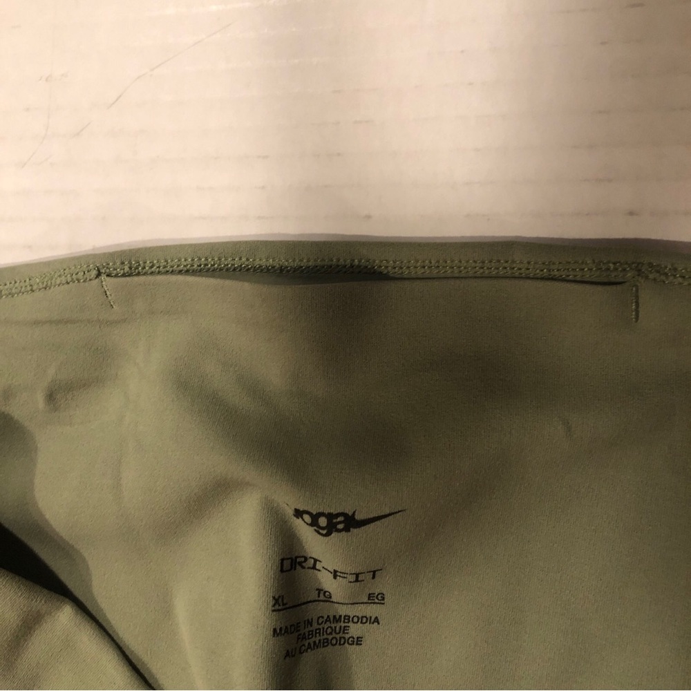 Nike Women's Size XL Yoga Dri-FIT Luxe Flared YogaPants Olive Green - DV9181-386 - Picture 9 of 13